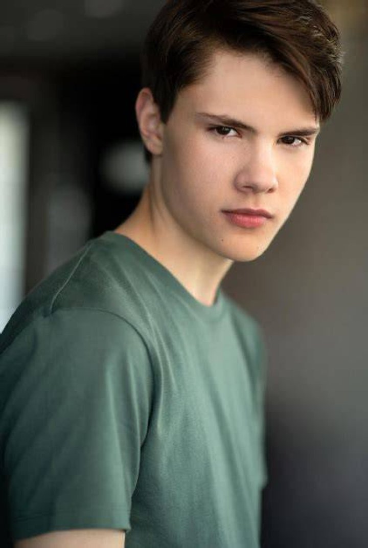 Zebastin Borjeau Height, Weight, Net Worth, Age, Birthday, Wikipedia, Who, Nationality, Biography